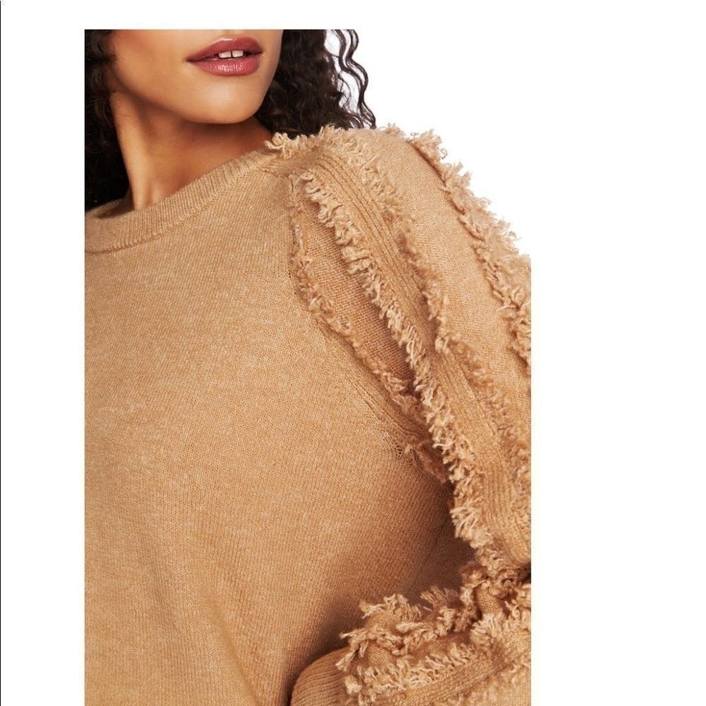 1.STATE Fringe Sleeve Sweater Top, Size Small (4-6), Tan, Wild Oak, Cozy, NWT - Picture 3 of 11
